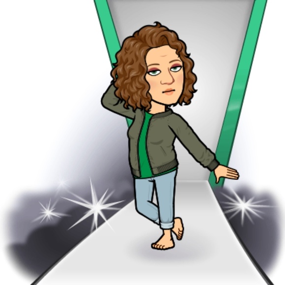 Meet your Posher, Gina - Picture 1 of 1